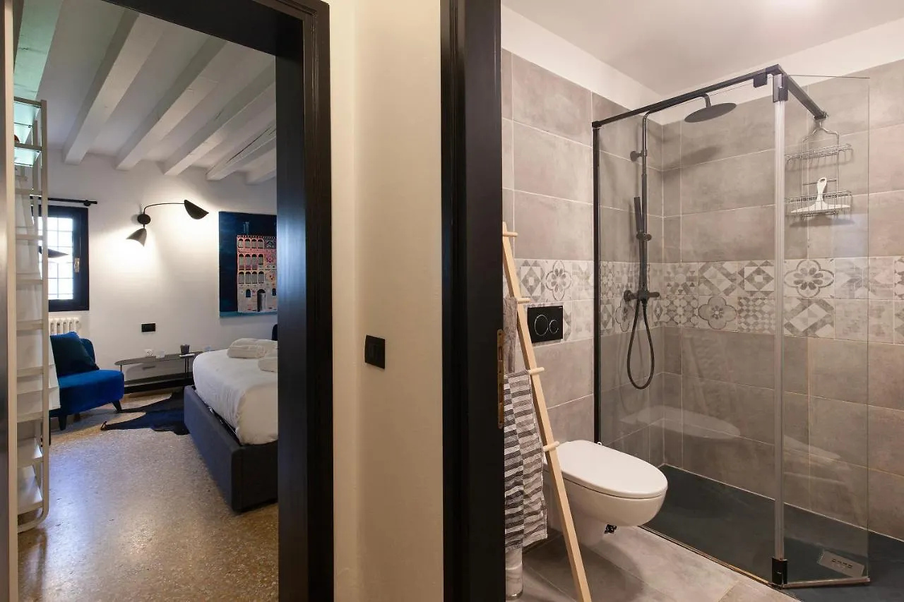 Casa Lorenzo_Venisejetaime Italy